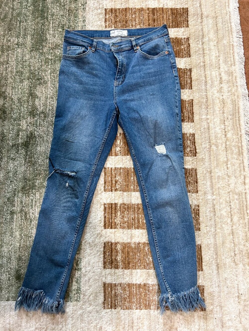 Free People Blue Jeans, Women's Sz 31, Distressed